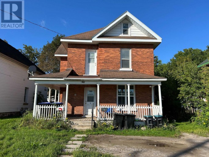 98 FOURTH STREET, Midland, Ontario