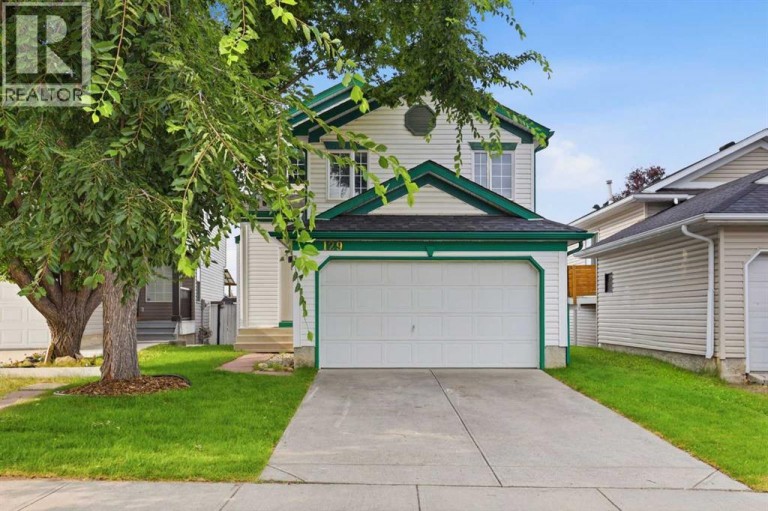 129 Hidden Spring Circle NW, Calgary, Alberta, T3A5H4