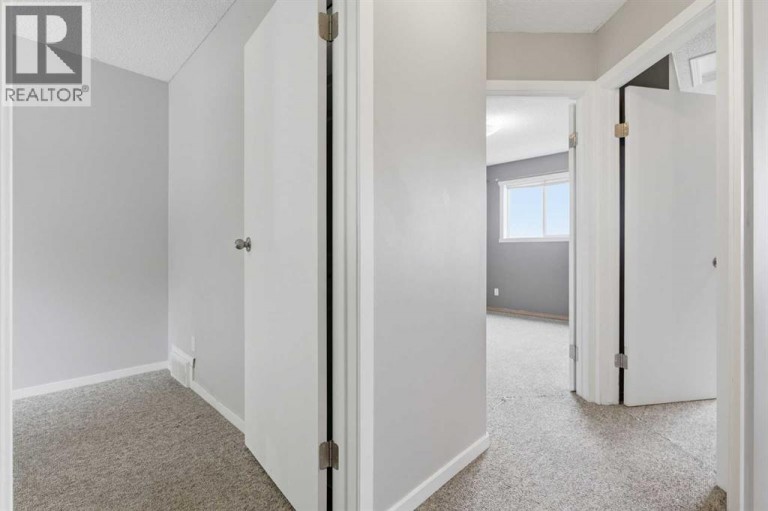 129 Hidden Spring Circle NW, Calgary, Alberta, T3A5H4