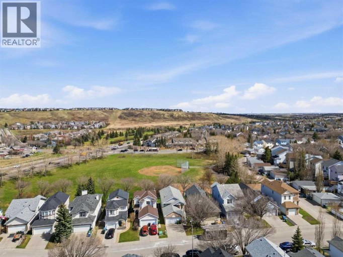 129 Hidden Spring Circle NW, Calgary, Alberta, T3A5H4