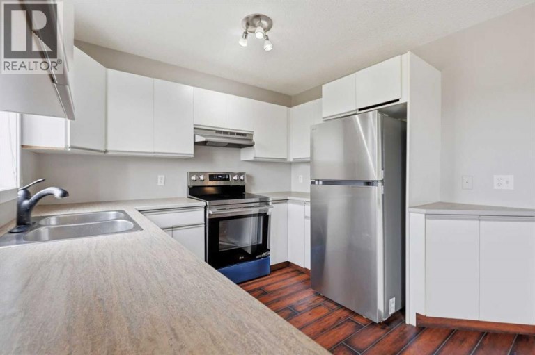 129 Hidden Spring Circle NW, Calgary, Alberta, T3A5H4