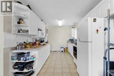 45 Clark Crescent SE Medicine Hat Alberta photo 13