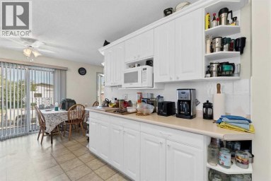 45 Clark Crescent SE Medicine Hat Alberta photo 20