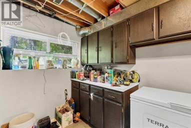 45 Clark Crescent SE Medicine Hat Alberta photo 40