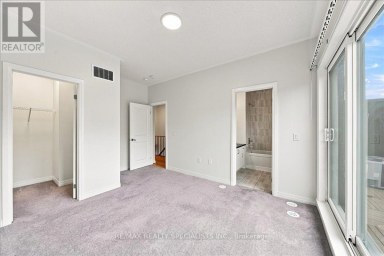 13 - 220 DISSETTE STREET Bradford West Gwillimbury (Bradford) Ontario photo 18
