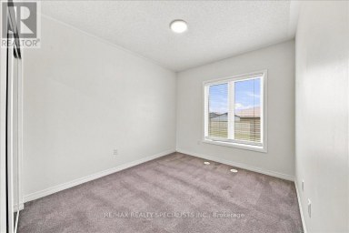 13 - 220 DISSETTE STREET Bradford West Gwillimbury (Bradford) Ontario photo 23