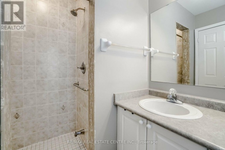 2298 GRAND OAK TRAIL, Oakville (WM Westmount), Ontario, L6M4X2