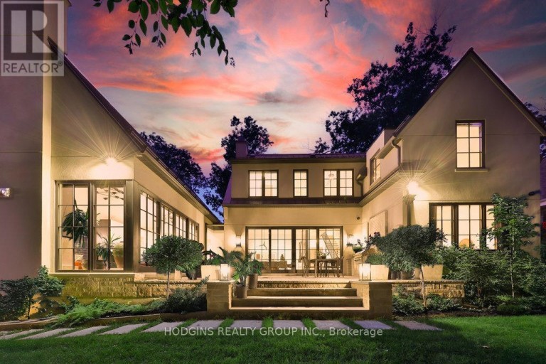 238 MINEOLA ROAD W, Mississauga (Mineola), Ontario, L5G2X4