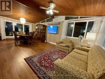 99 BOWEN ROAD Kawartha Lakes (Mariposa) Ontario photo 2