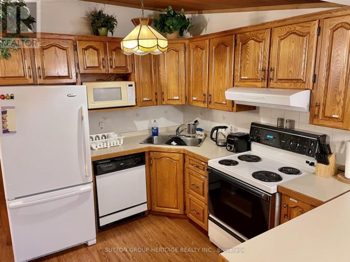 99 BOWEN ROAD, Kawartha Lakes (Mariposa), Ontario, L9L1B6