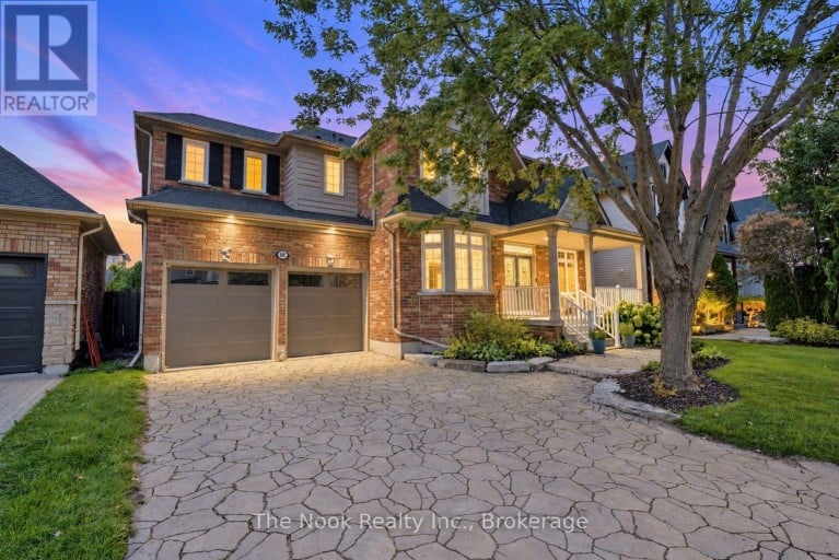 18 CORPORAL PATTERSON LANE, Clarington (Newcastle), Ontario, L1B0A7