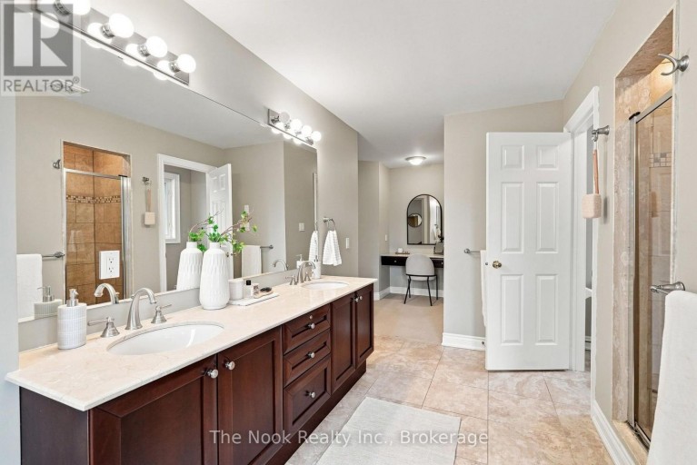 18 CORPORAL PATTERSON LANE, Clarington (Newcastle), Ontario, L1B0A7