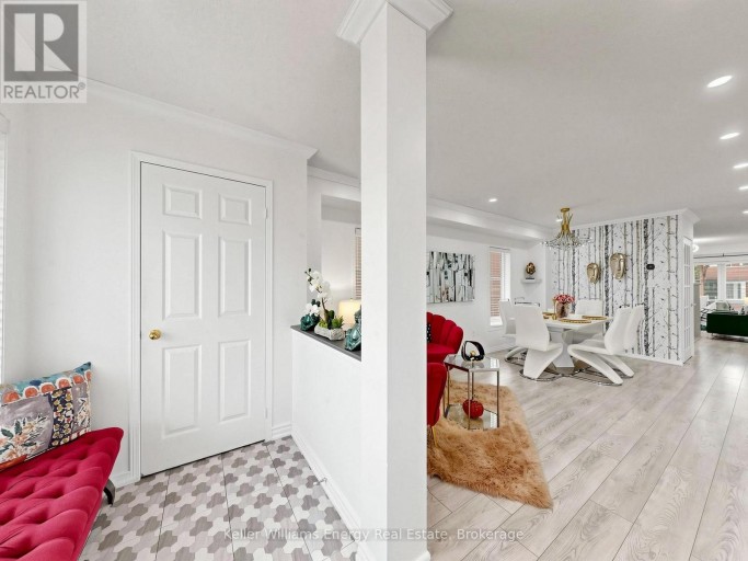 16 DONLEVY CRESCENT, Whitby (Taunton North), Ontario, L1R0B8