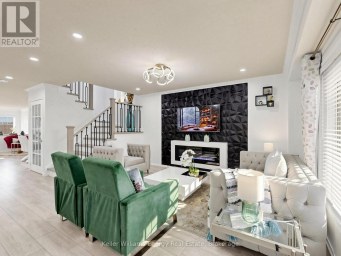 16 DONLEVY CRESCENT Whitby (Taunton North) Ontario photo 7
