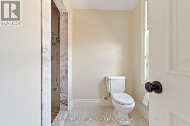 7472 ASHBURN ROAD, Whitby, Ontario, L1M1L4