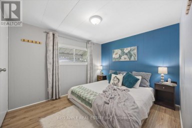 30 FLORA COURT Innisfil Ontario photo 24