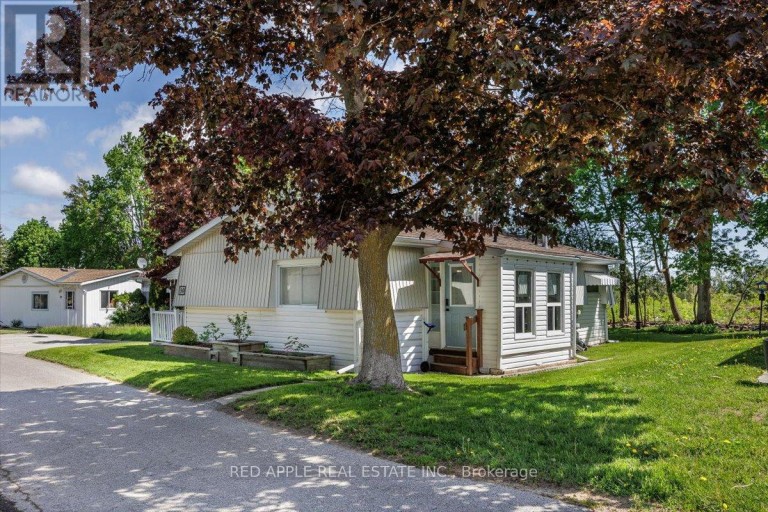 30 FLORA COURT, Innisfil, Ontario, L9S1R4