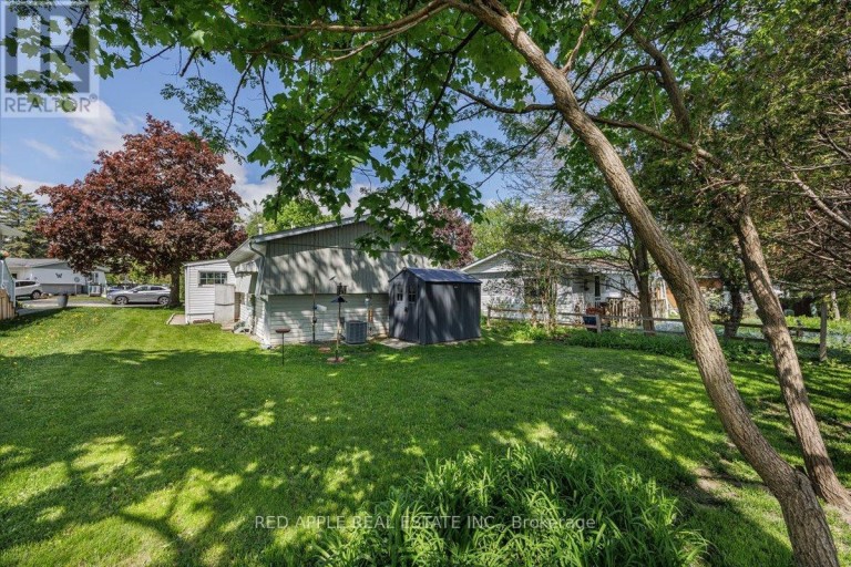 30 FLORA COURT, Innisfil, Ontario, L9S1R4