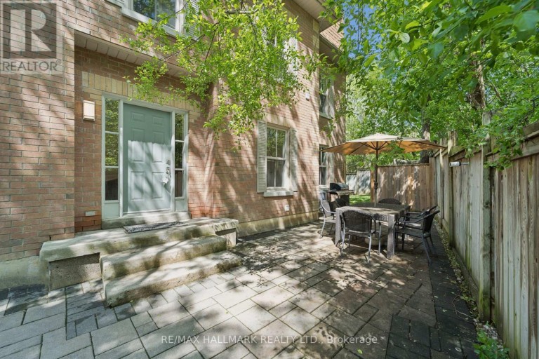 13 E J LENNOX WAY, Markham (Unionville), Ontario, L3R5K7