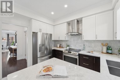 13 E J LENNOX WAY Markham (Unionville) Ontario photo 22