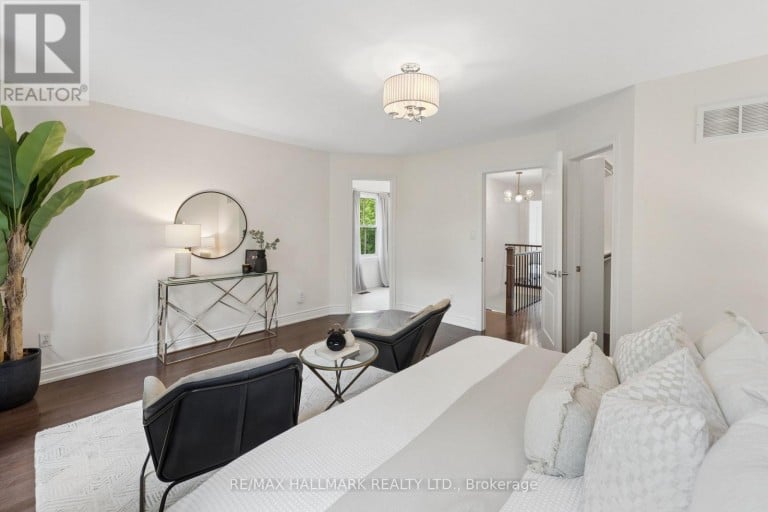 13 E J LENNOX WAY, Markham (Unionville), Ontario, L3R5K7