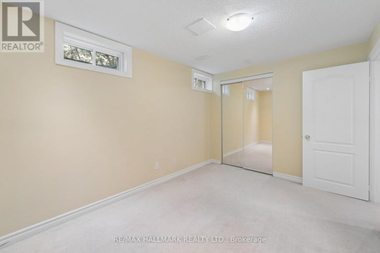 13 E J LENNOX WAY, Markham (Unionville), Ontario, L3R5K7