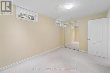 13 E J LENNOX WAY Markham (Unionville) Ontario photo 46
