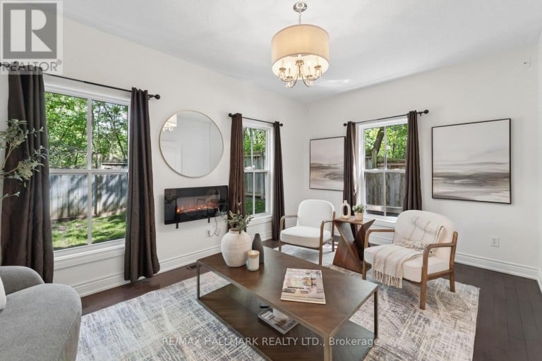 13 E J LENNOX WAY, Markham (Unionville), Ontario, L3R5K7