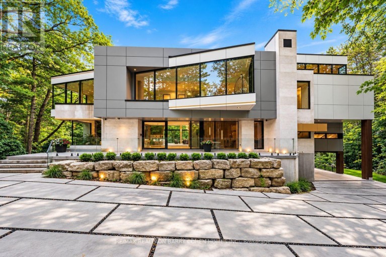 60 FOREST RIDGE ROAD, Richmond Hill, Ontario, L4E3L8
