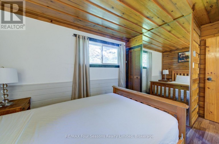 126 MARTIN GROVE N, Blue Mountains, Ontario, L9Y0N5