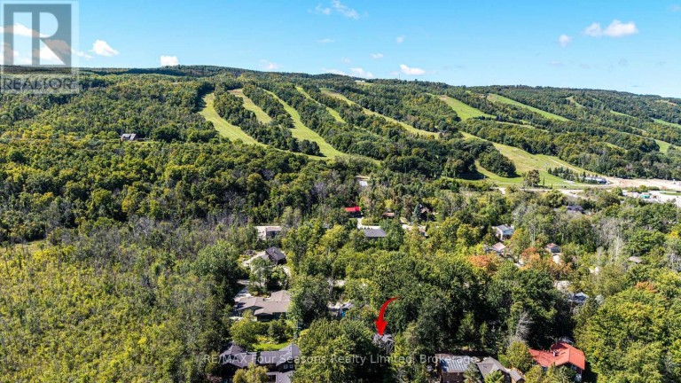 126 MARTIN GROVE N, Blue Mountains, Ontario, L9Y0N5