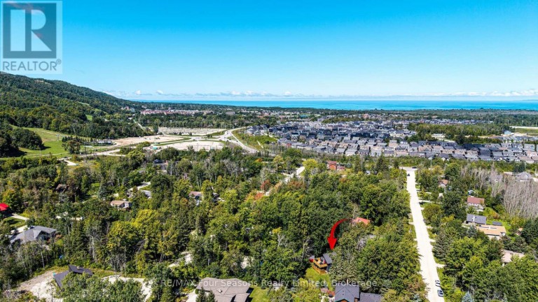 126 MARTIN GROVE N, Blue Mountains, Ontario, L9Y0N5