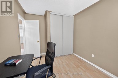 703 TWAIN AVENUE Mississauga (Meadowvale Village) Ontario photo 35