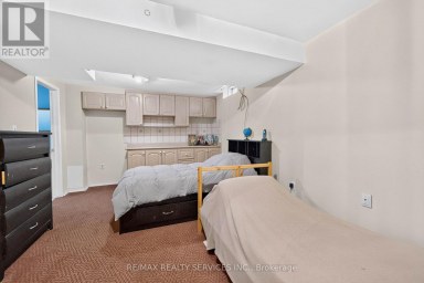 703 TWAIN AVENUE Mississauga (Meadowvale Village) Ontario photo 44