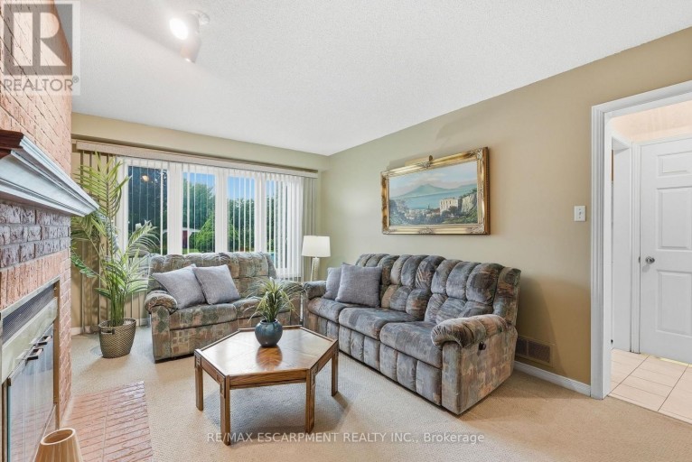 158 RUSHDALE DRIVE, Hamilton (Rushdale), Ontario, L8W2Z3