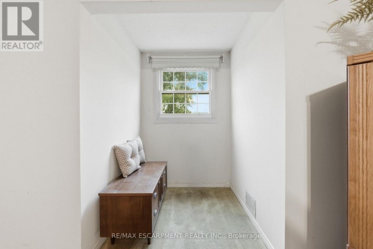 158 RUSHDALE DRIVE, Hamilton (Rushdale), Ontario, L8W2Z3