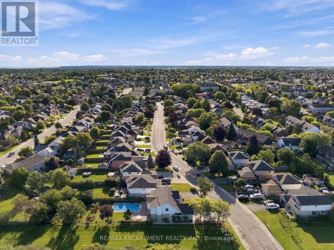 158 RUSHDALE DRIVE, Hamilton (Rushdale), Ontario, L8W2Z3