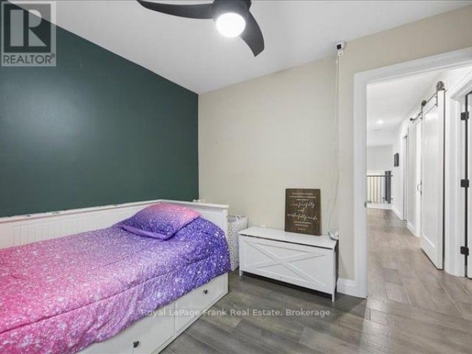 11 MAPLE STREET N, Brock (Sunderland), Ontario, L0C1H0