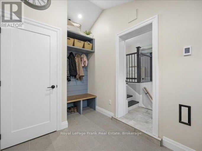 11 MAPLE STREET N, Brock (Sunderland), Ontario, L0C1H0