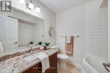 11 GREENAWAY CIRCLE Port Hope Ontario photo 24