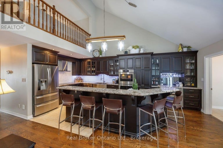 11 GREENAWAY CIRCLE, Port Hope, Ontario, L1A0B9