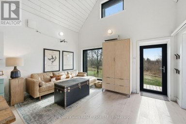 2175 COUNTY ROAD 7 Prince Edward County (North Marysburg Ward) Ontario photo 7