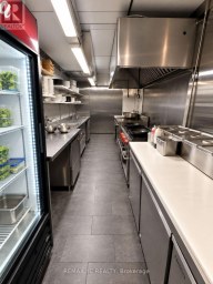 MAIN - 620 BLOOR STREET W Toronto (Annex) Ontario photo 5