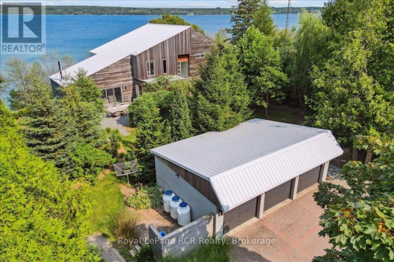 20 EVERETT ROAD, South Bruce Peninsula, Ontario, N0H2T0