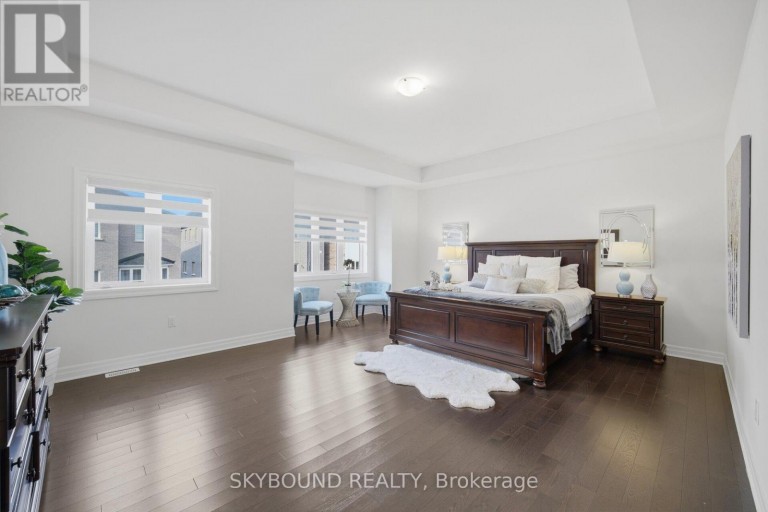 14 GOODWIN COURT, East Gwillimbury (Sharon), Ontario, L9N0T7