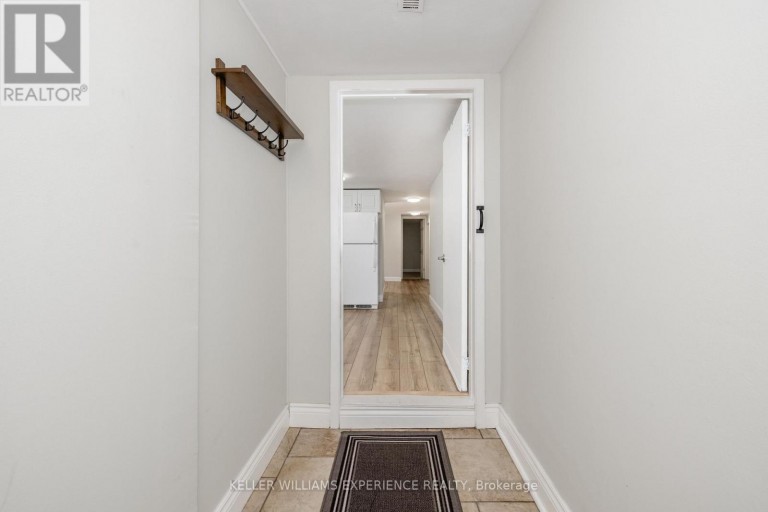 94 BACK STREET, Bradford West Gwillimbury (Bradford), Ontario, L3Z1W7