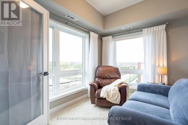 402 - 4 SPICE WAY Barrie Ontario photo 17