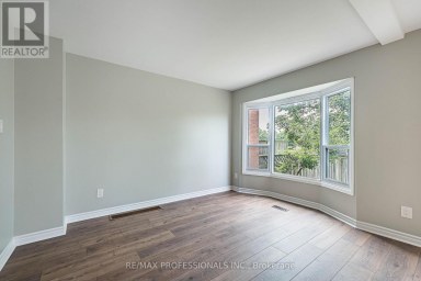 23 - 2004 GLENADA CRESCENT Oakville (WC Wedgewood Creek) Ontario photo 12
