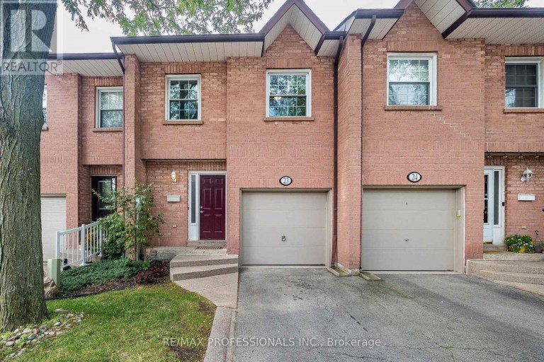 23 - 2004 GLENADA CRESCENT, Oakville (WC Wedgewood Creek), Ontario, L6H5P5