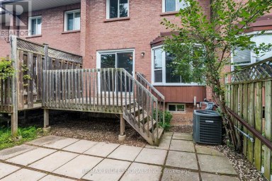 23 - 2004 GLENADA CRESCENT Oakville (WC Wedgewood Creek) Ontario photo 41
